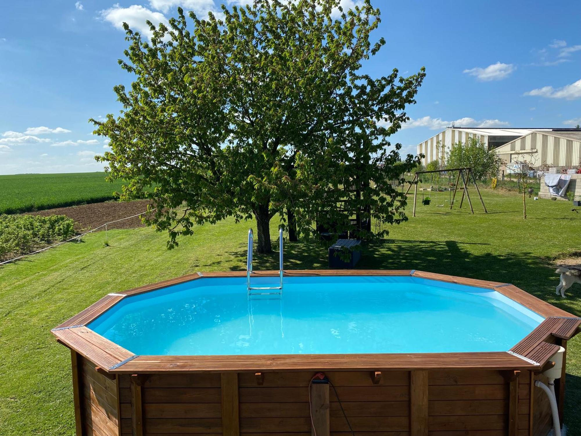 Villa Complexe Familial à Charmes  Extérieur photo